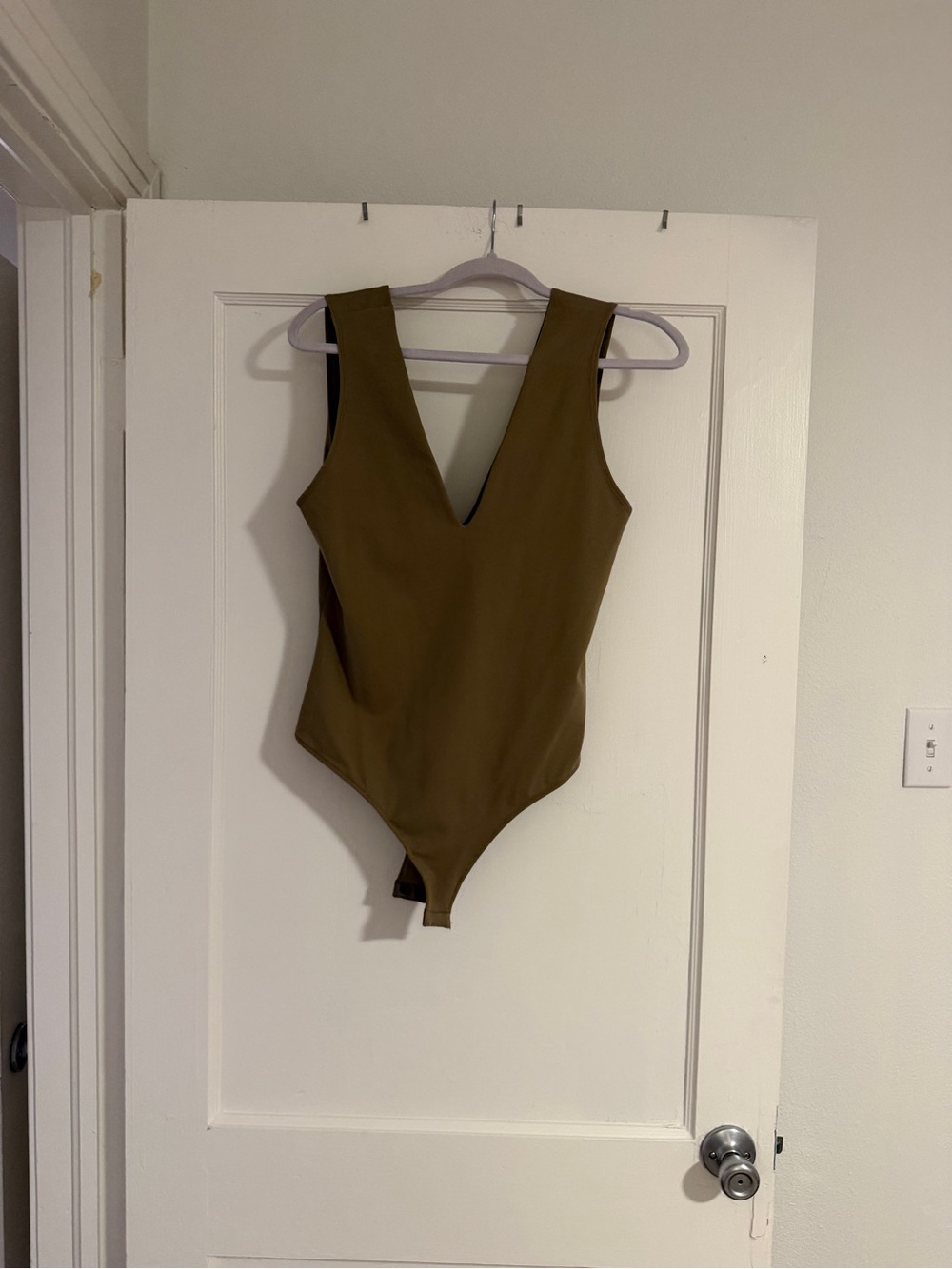 Tan Bodysuit - Picture 4 of 4